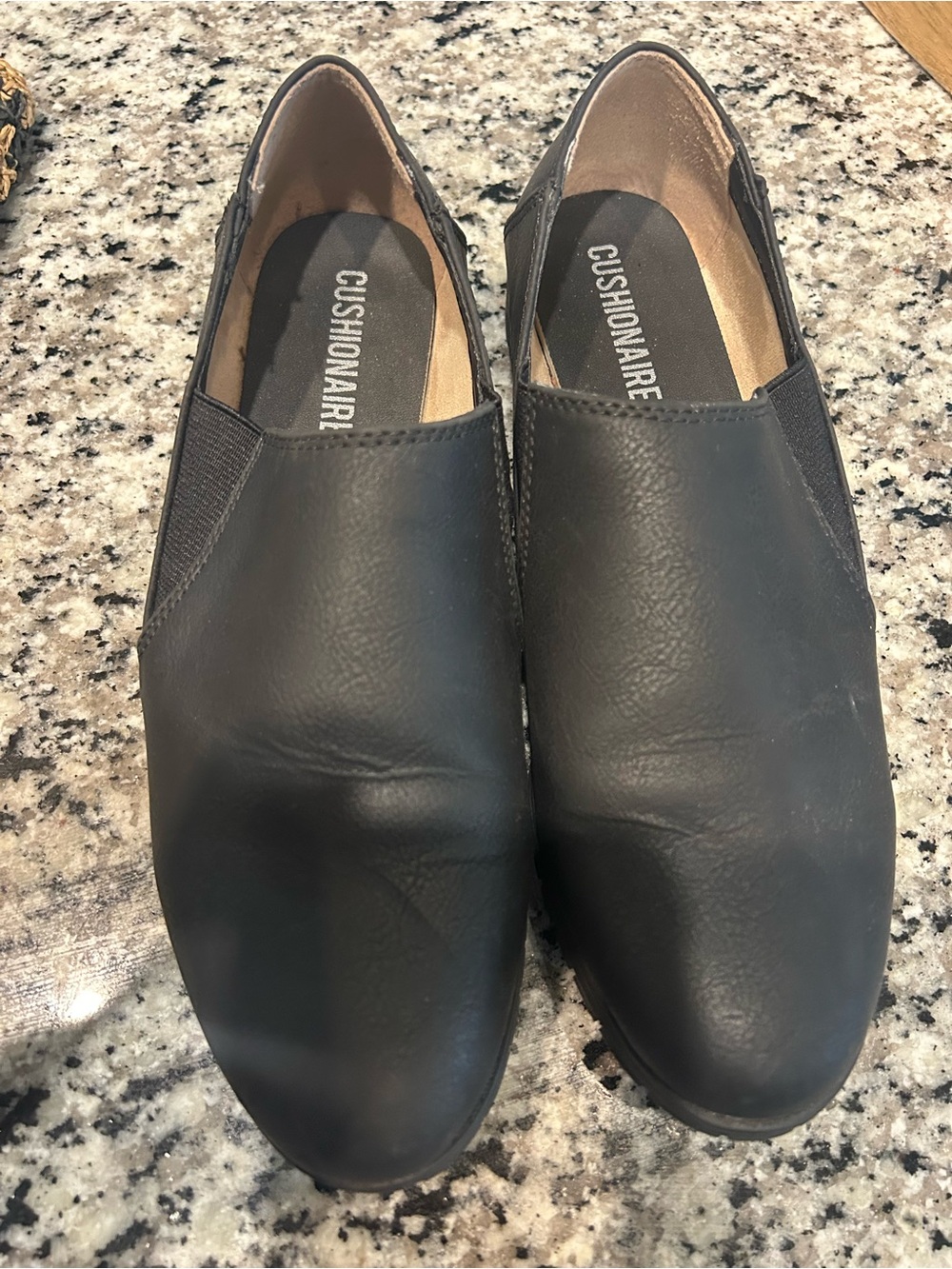 Men’s Slip-On Loafers in Black